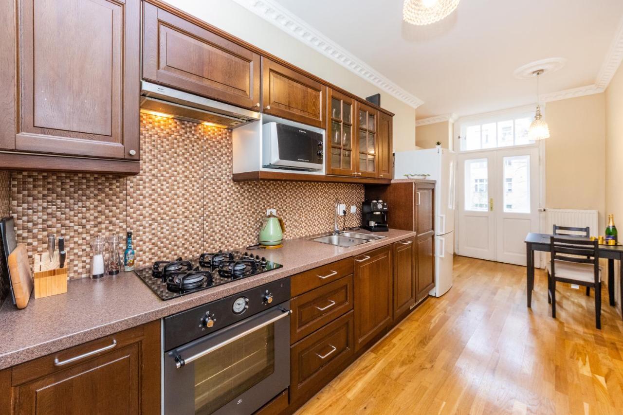 Ferienwohnung Prostorny Tripokojovy Apartman U Nabrezi Vltavy Prag Exterior foto