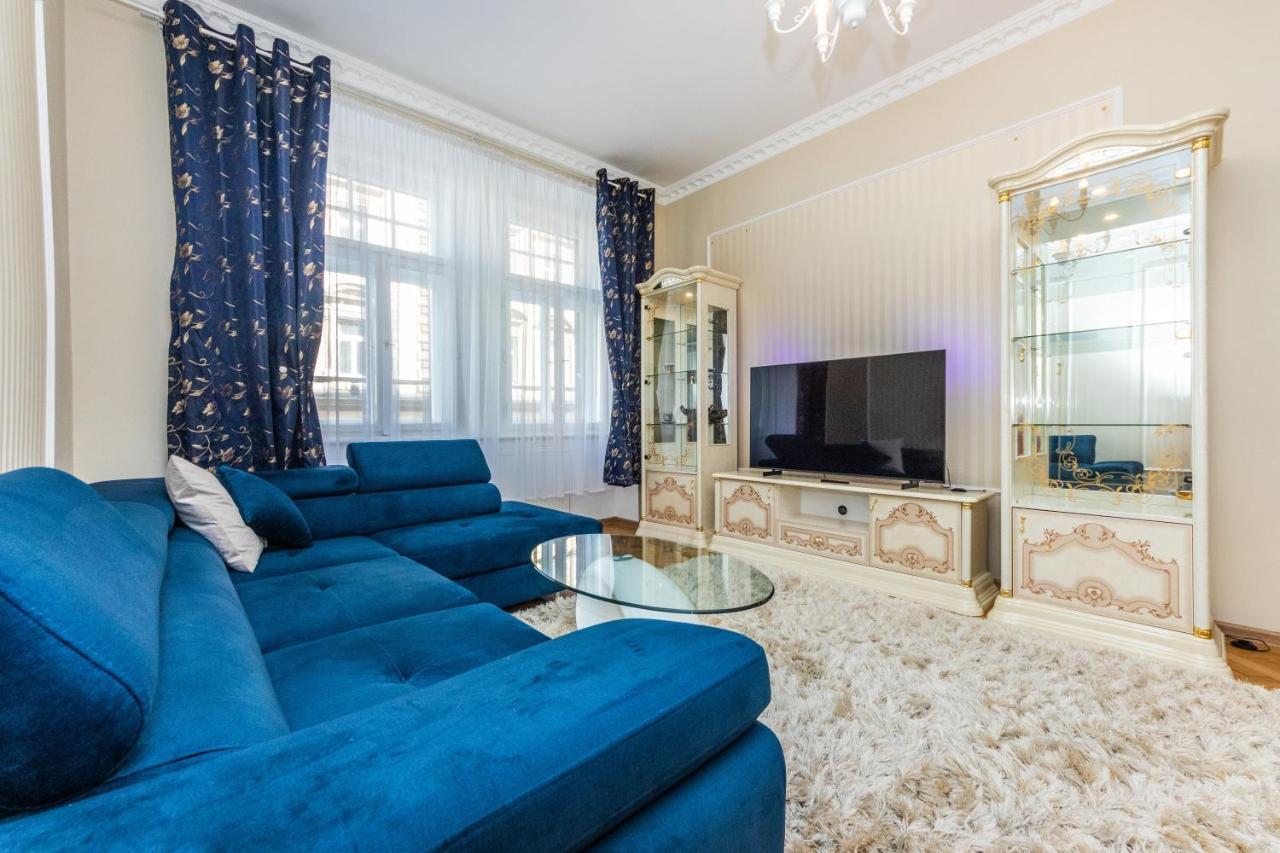 Ferienwohnung Prostorny Tripokojovy Apartman U Nabrezi Vltavy Prag Exterior foto