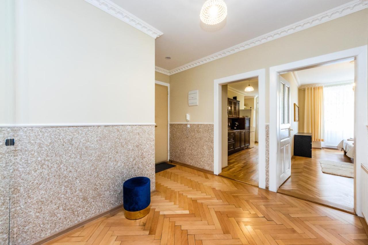 Ferienwohnung Prostorny Tripokojovy Apartman U Nabrezi Vltavy Prag Exterior foto